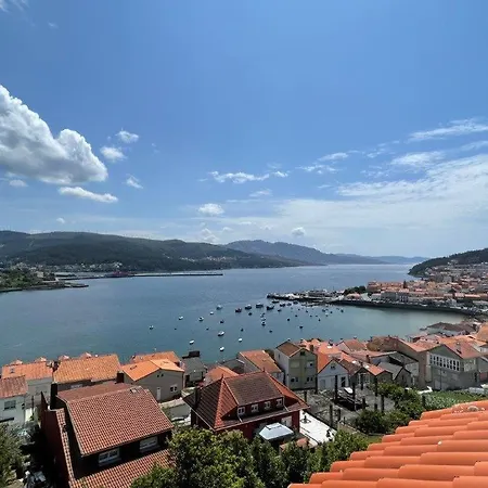 Apartamento En Corcubion, Con Excelentes Vistas Al Mar Appartamento Corcubión